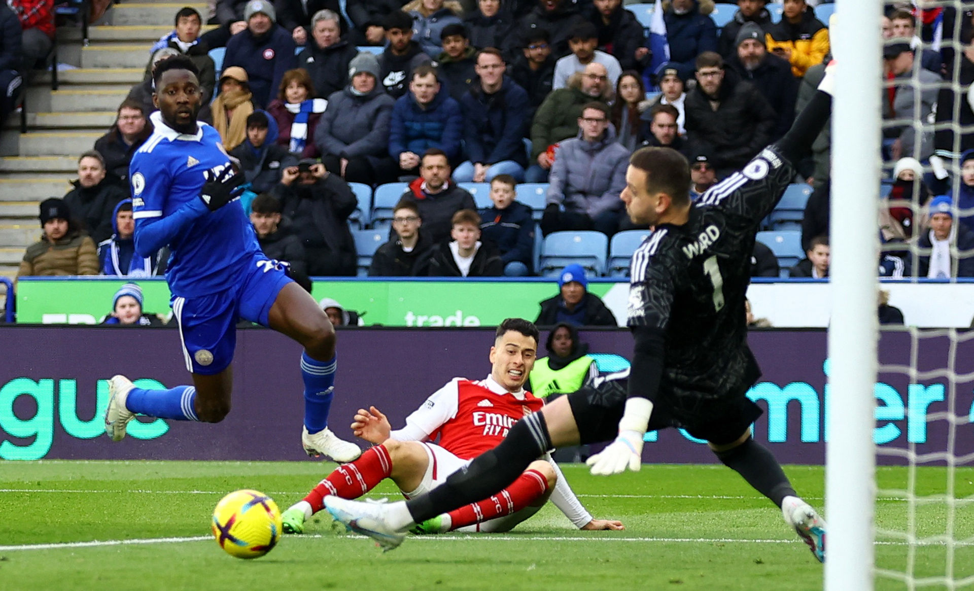 里尼做出这 里尼做出这